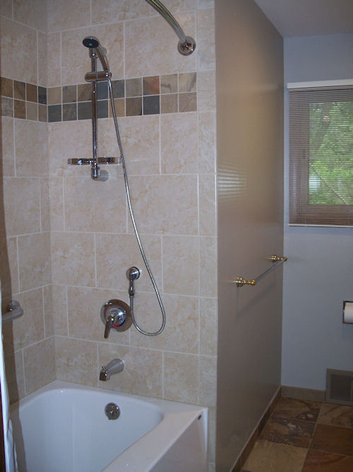 [bath06-8.jpg]