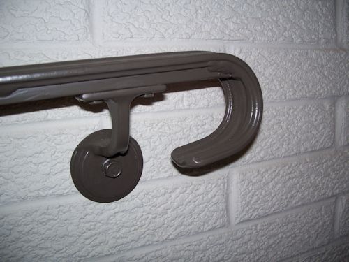 handrail-eg04.JPG
